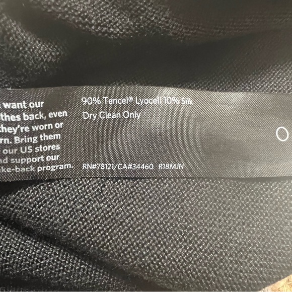 EILEEN FISHER blouse sweater size S/M. - Picture 12 of 13